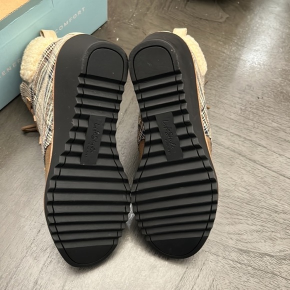 LifeStride Zone Lace Up Wedge Bootie (WIDE) - Picture 3 of 9